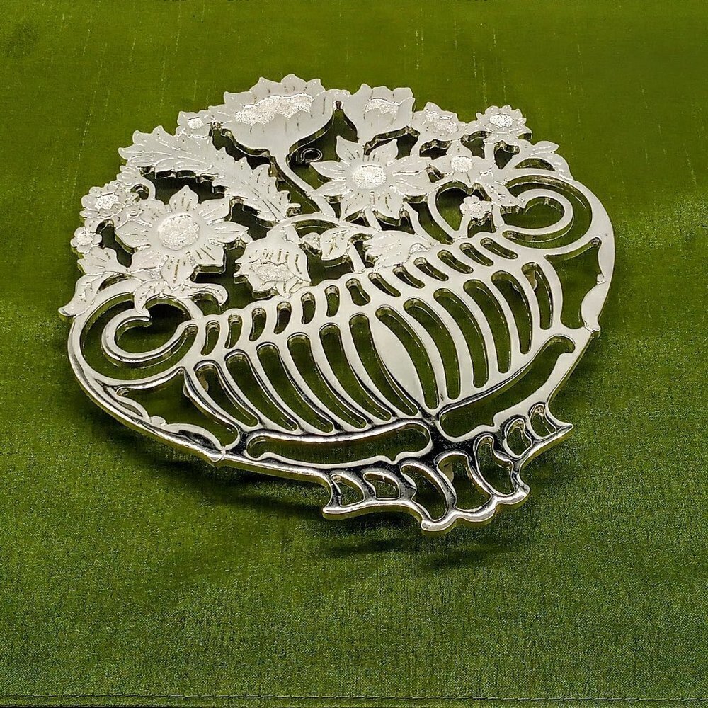 EP Zinc Italy Mod Dep Piero Maestri Silver Trivet